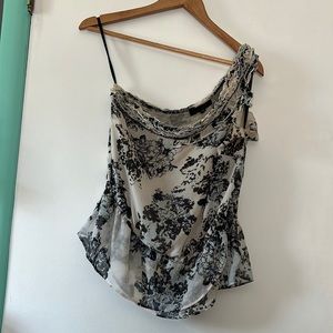 One shoulder floral top